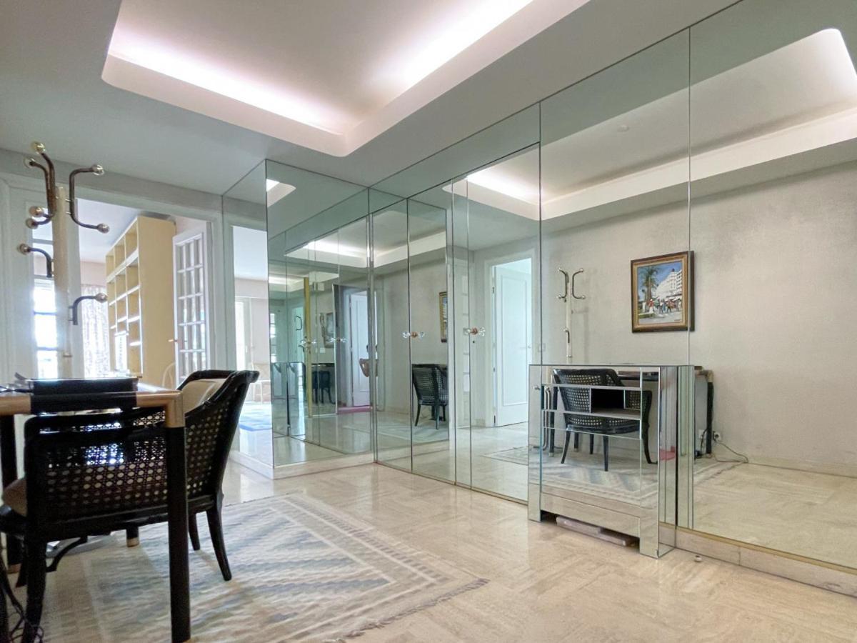 2 Bedroom Apartment With Parking 3 Mins From La Croisette Beach Cannes Extérieur photo