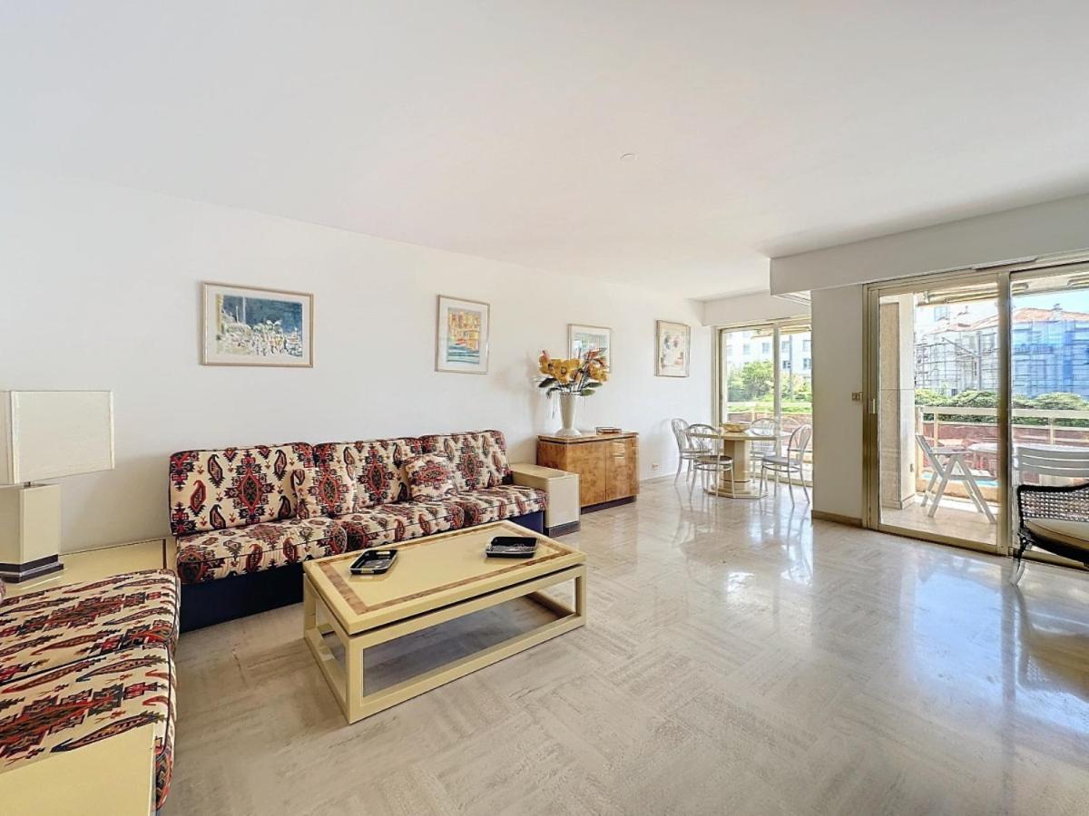 2 Bedroom Apartment With Parking 3 Mins From La Croisette Beach Cannes Extérieur photo